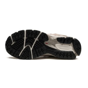 New Balance 2002R – Protection Driftwood - Image 3